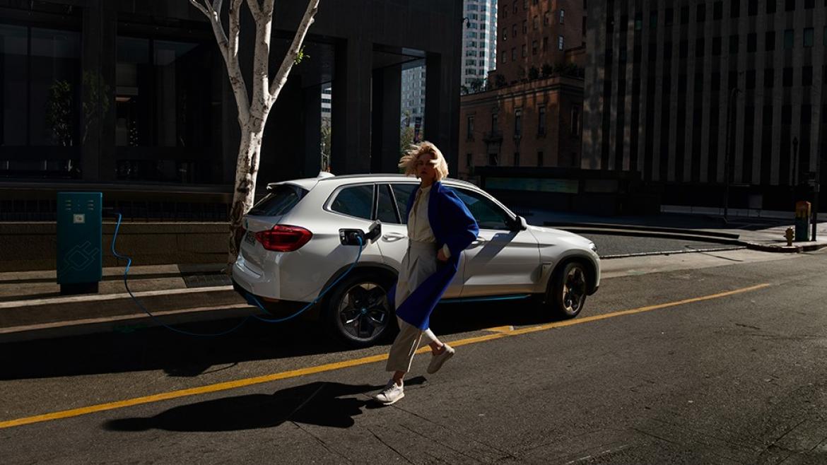 the IX 3